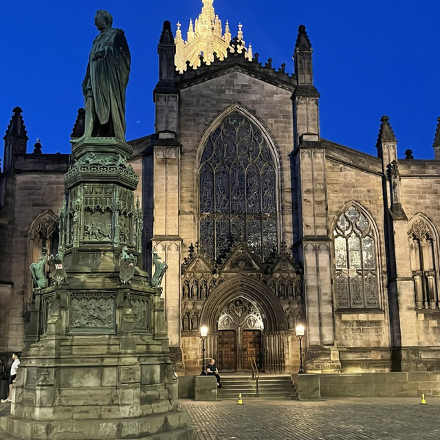 A Weekend of Magic & Fun in Bonny Edinburgh ✨🎼🥂💕