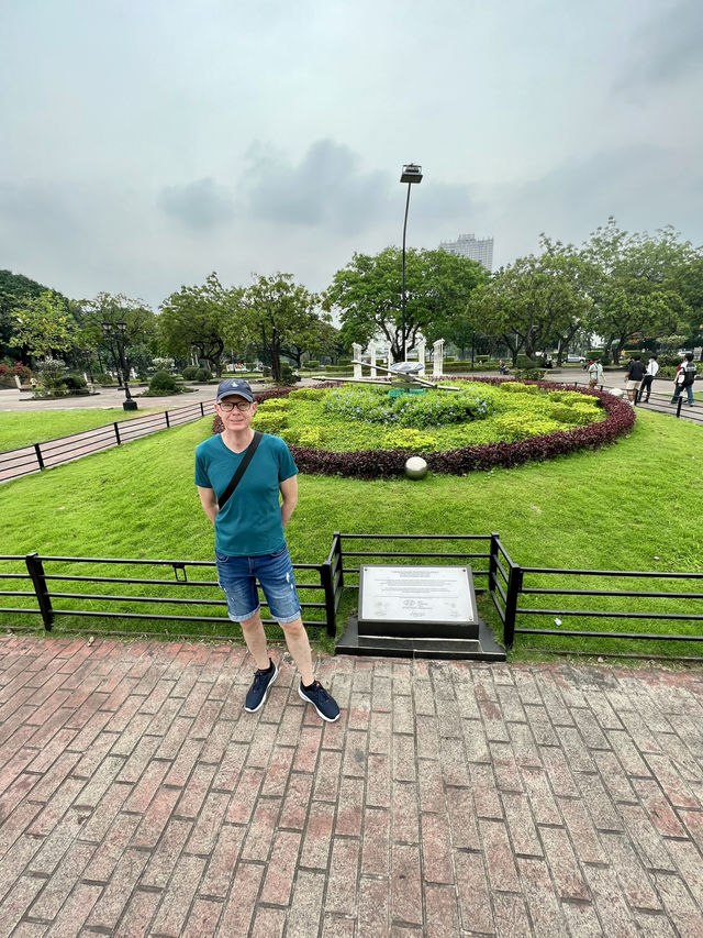 Step Into History at Rizal Park — The Heart of the Filipino Spirit! ✨🇵🇭 