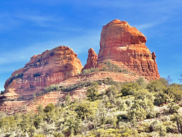 Sedona a place to hike, relax and enjoy the peace and beauty of nature