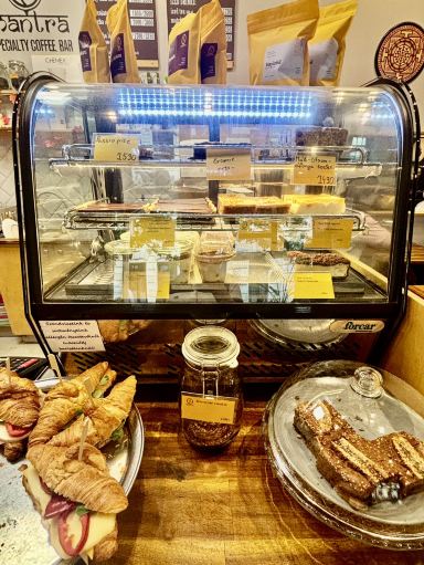 ハンガリー🇭🇺】ブダペストのスペシャルコーヒーで旅が始まる朝