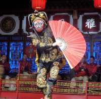 Mind-blowing Face Changing Act of the Sichuan Opera 