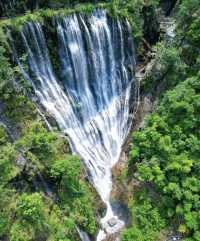 太壯觀了!!廣州藏了一個亞洲最寬的大瀑布
