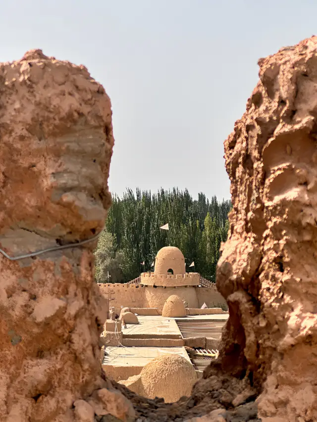 Southern Xinjiang: Shache | Surroundings of Kashgar, the fortress of the Western Regions