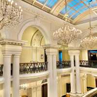 The distinguished Waldorf Astoria SH! ✨