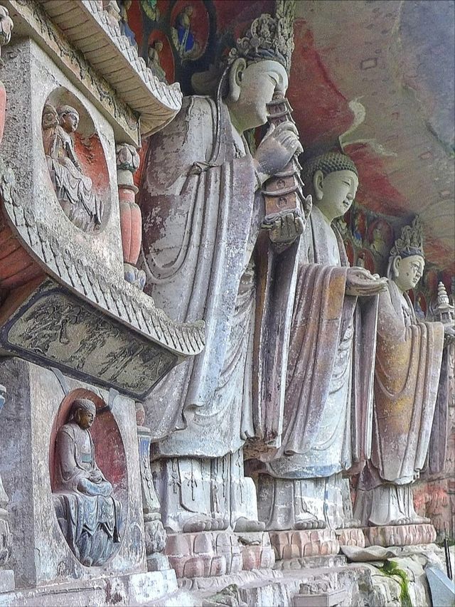 重慶大足石刻丨佛道儒三教為一體，千手觀音，六道輪迴，臥佛