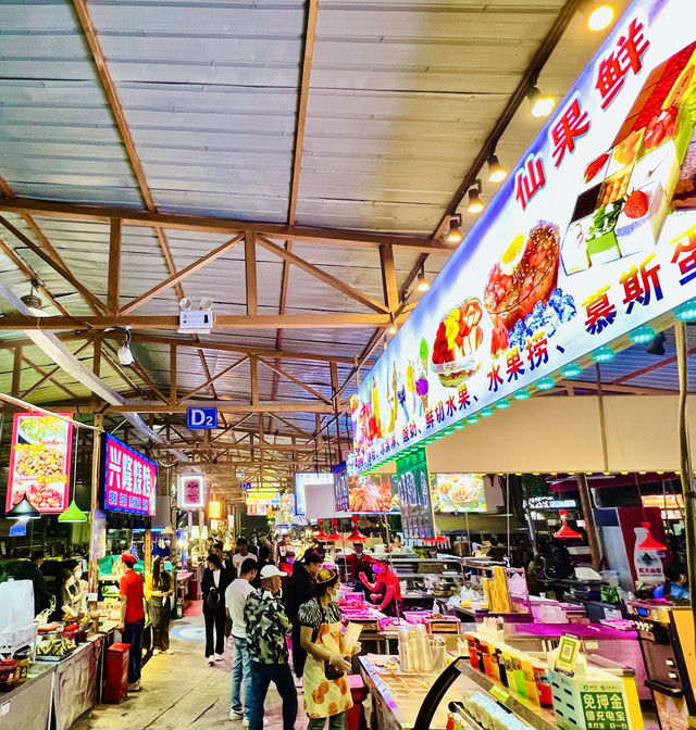 新疆夜市遠不止吃吃喝喝這麼簡單，居然還有…