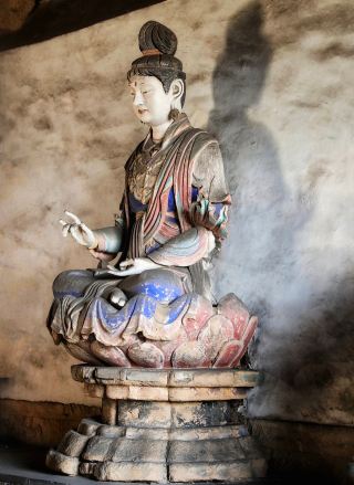 The Three Wonders of Faxing Temple in Changzhi