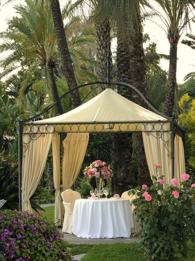 🏨✨ Sanremo's Hidden Gem: Royal Hotel's Luxe Retreat 🌴
