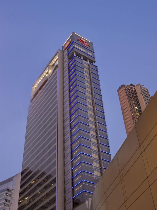 🌟 Causeway Bay's Finest: Sizzling Steaks & Skyline Sips 🍸🥩