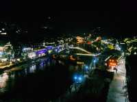 Caching Foenix Feathers: Night Walk through The Fenghuang Ancient City