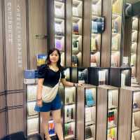 🌀 Spiral Bookstore in Shenzhen 📚 Most beautiful bookshop!
