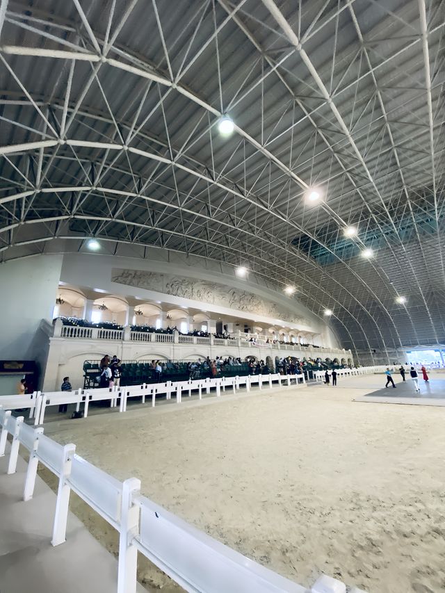 江蘇江陰·海瀾飛馬水城3/5。