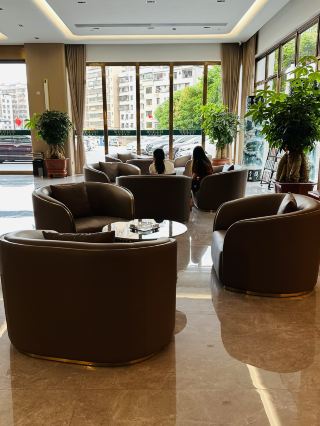 Longchuan Wels Hotel.
