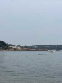青島第二海水浴場，海邊的寶藏之地。