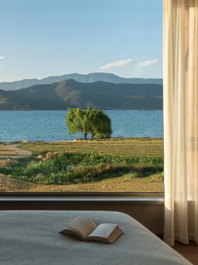 루구호 쓰촨 호텔.