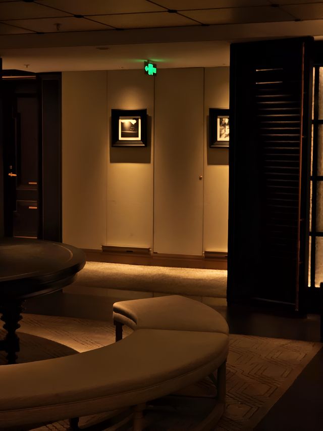 南京．香港瑰麗酒店。
