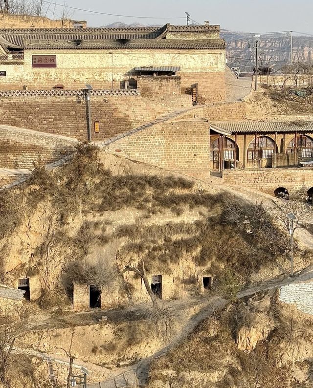 走進吳冠中畫裡的李家山村