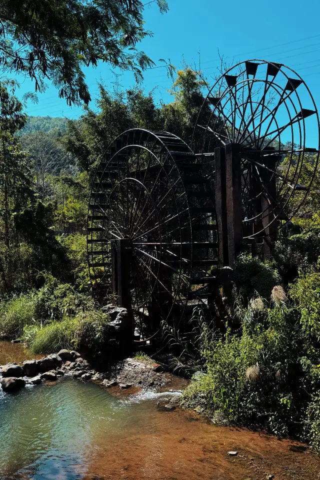 푸얼. 나커리 마을