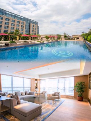 A Must-Stay in Shantou: My Best Hotel Experience at the Howard Johnson Paragon Hotel Shantou