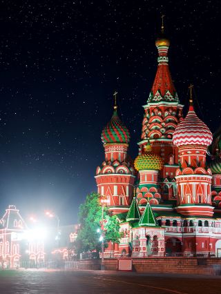 8-Day Family Trip to Russia: Explore Popular Attractions