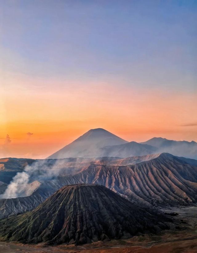 7天打卡印尼三大景點，朋友圈收割機。泗水雙火山-巴厘島-科莫多7日遊，一個人隨時可拼團