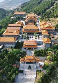 今次遊覽濟南義淨寺，真係一次難忘嘅禪意之旅。 • 交通路線：從濟南市區出發，沿住104國道一路向
