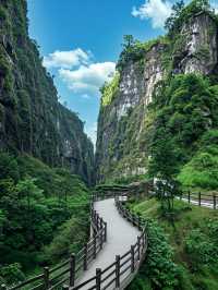 剛從恩施返嚟！呢5個坑令我諗住住山頂洞人