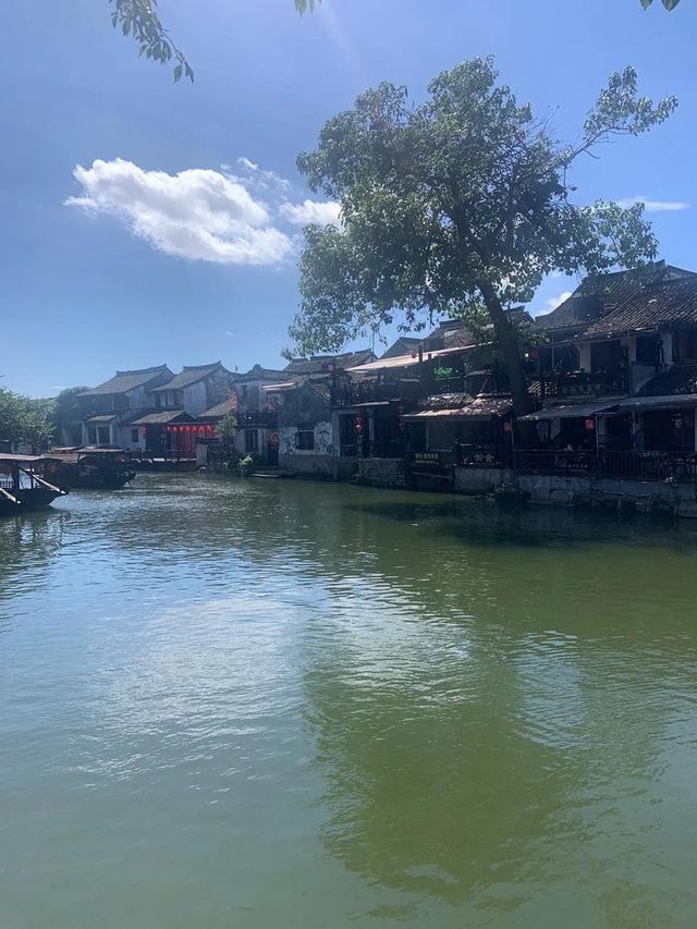 從北京朝陽奔赴東河古鎮，邂逅的不只是風景？