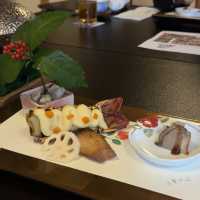 藏不住了！闖入《輝夜姬物語》的大阪料亭，一口品盡日式美學儀式感！