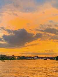 曼谷必收！40泰銖夜游湄南河攻略🌅搭落日飛船美到窒息！