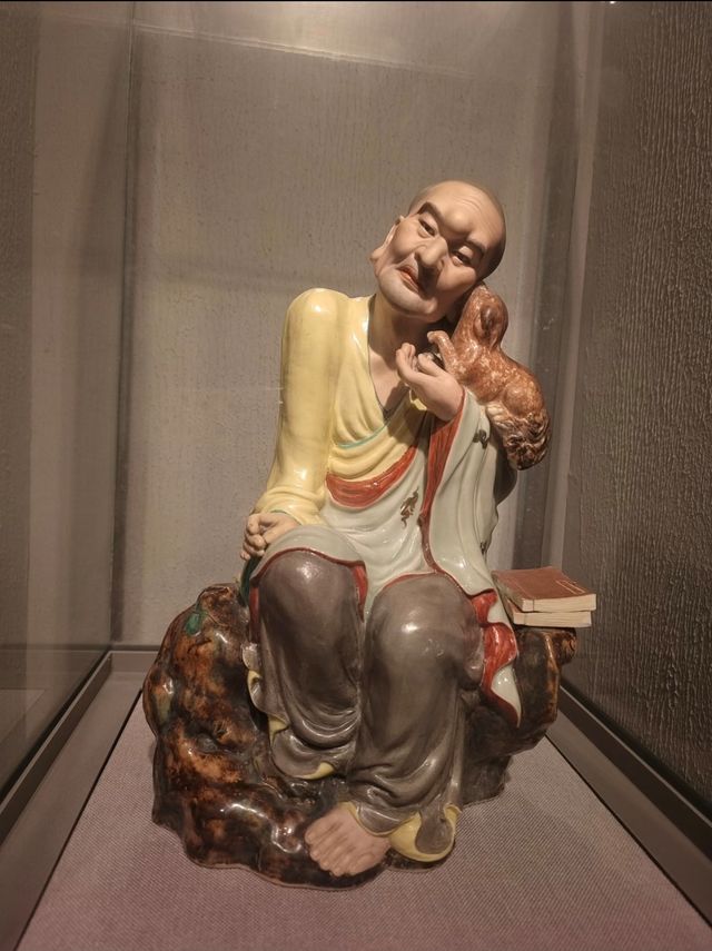 嚟景德鎮玩瓷都真係好有趣！呢篇攻略帶你玩轉景德鎮同浮梁，體驗中國傳統陶瓷文化嘅魅力～  景德鎮3