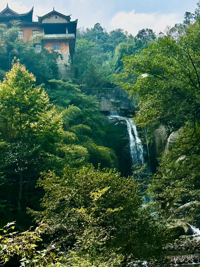 雲海之巔——平山紫雲山景區