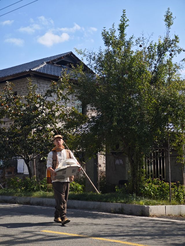 婺源縣城中心民宿！高鐵站免費接送+篁嶺直達+陶藝體驗
