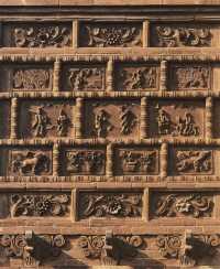 來鴻達酒店停車自由免費“豪氣太接地氣了!