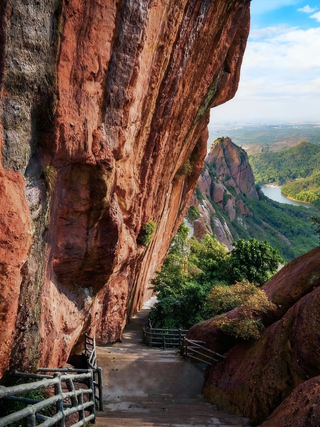 江西藏瘋了！徐霞客盛讚的丹霞秘境！此生必看