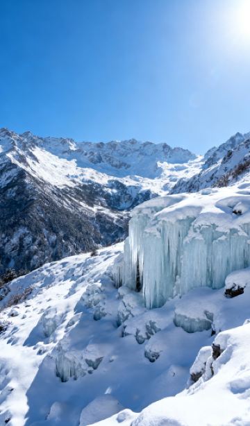 쓰촨성 서부의 티베트-창 천로: 북위 31도에서 구름 스키의 환상을 만끽하세요