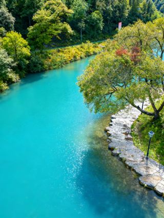 3-hour direct trip from Chengdu! Labahe in autumn is a spilled palette 🍁