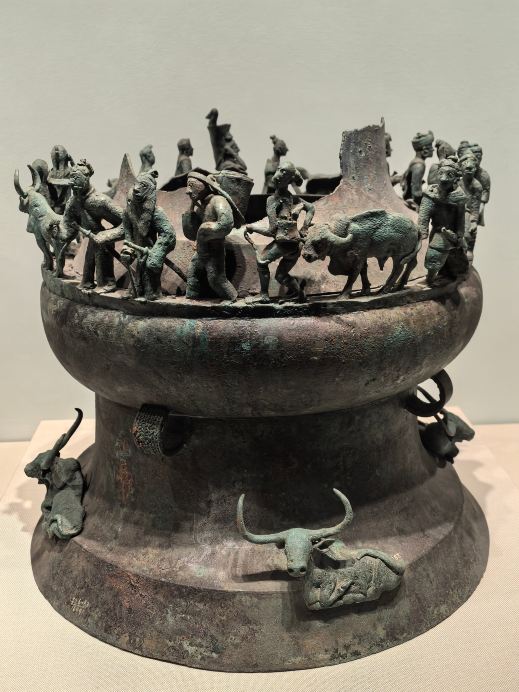 The Henan Museum Special Exhibition, Owl Zun Reunion, Tianwang Gui