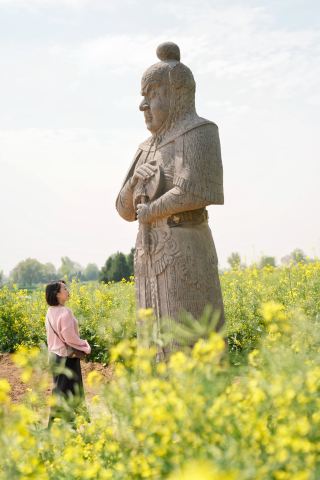 봄날 유채꽃과 함께하는 공의 송릉 여행 완전 정복