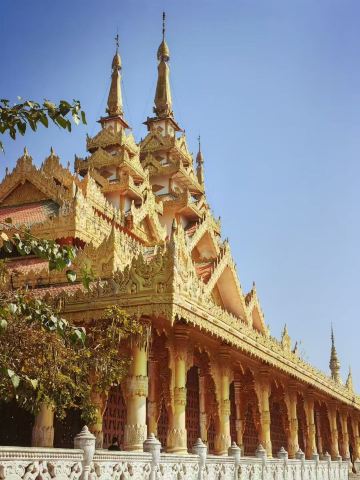 瑞麗必見スポット ジェレ金塔総仏寺 金色に輝く仏国の聖地 | Trip.com 瑞麗