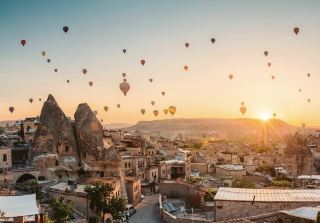 Hot Air Balloons and Cave Stories in the Sky