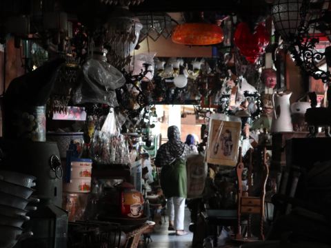インドネシア】ソロの骨董品市場で掘り出し物を探そう！ | Trip.com
