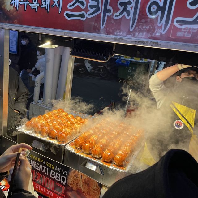 제주여행의 필수코스, 다양한 먹거리와 기념품샵이 있는 제주 동문재래시장