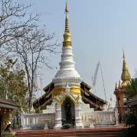 พระใหญ่ไดบุตซึแห่งเมืองลำปาง Unseen Thailand
