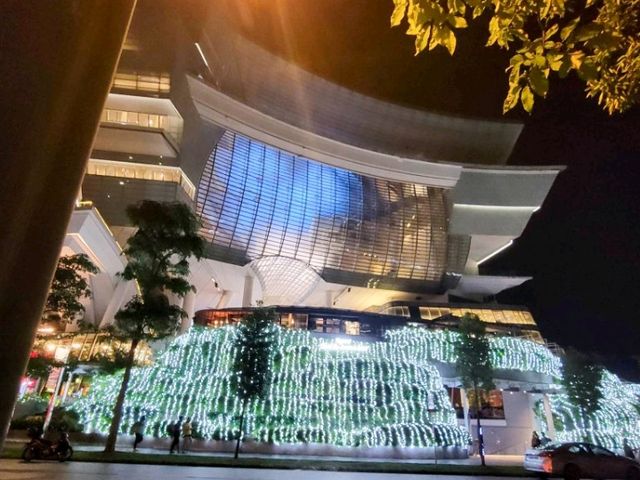 【新加坡】The Star Vista 🏬 適合閑逛的好地方