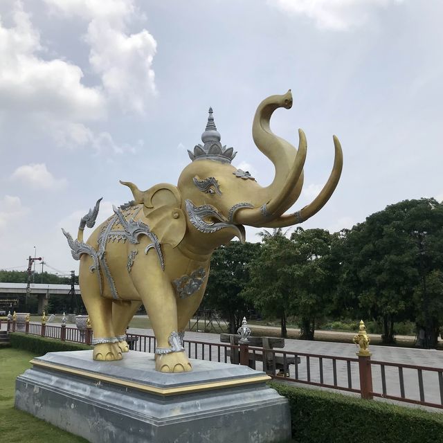 วัดธาตุน้อย เมืองคอน