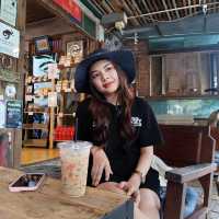 ร้านกาแฟเข้าท่า อำเภอปาย