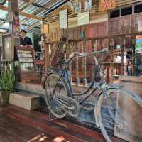 Una Cafe @แพร่