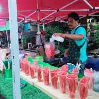 ตลาดโต้รุ่ง ถนนคนเดิน นครนายก