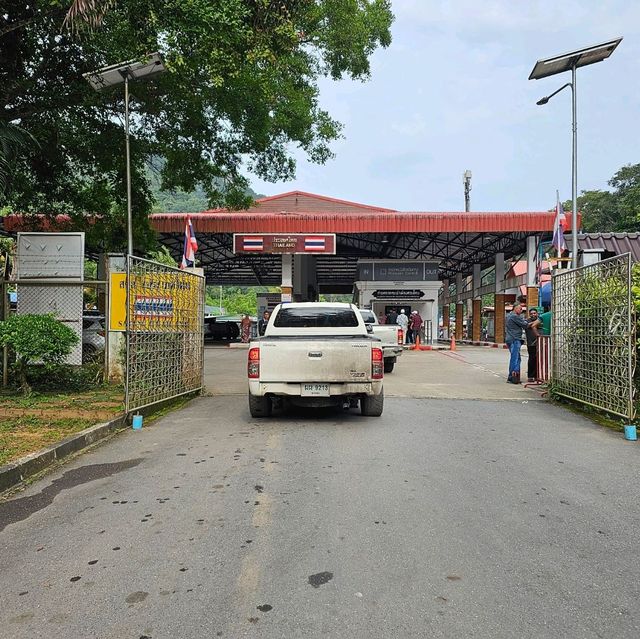 Nice and Easy Malaysia-Thailand Border
